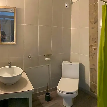 La Maison Ocre Bed & Breakfast Saint-Julien-de-Briola
